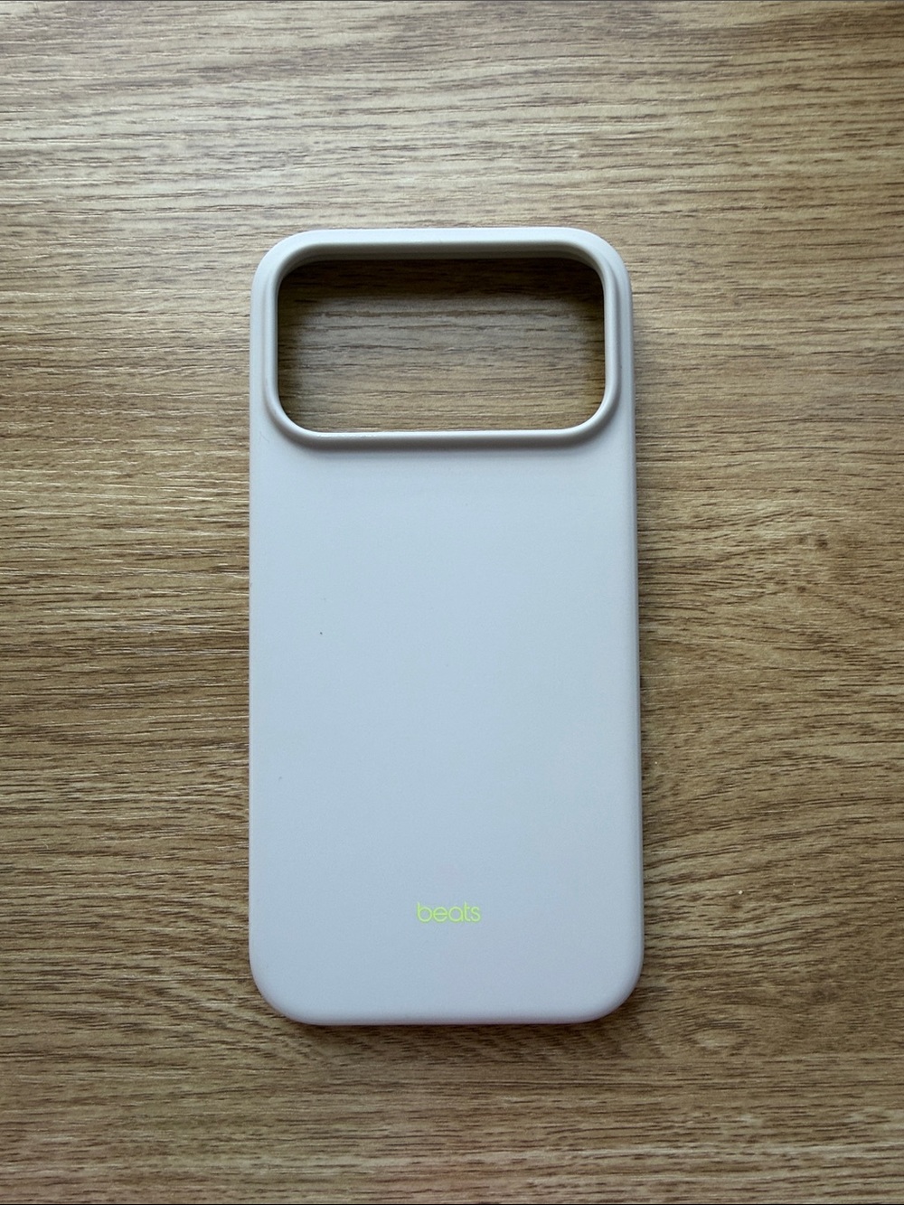 Beats iPhone 17 pro max case lime stone